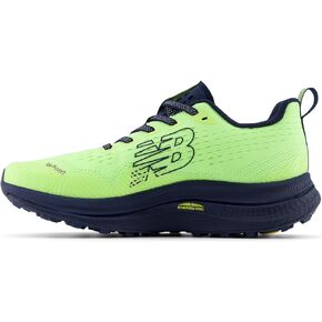 New Balance Women FuelCell SuperComp Trail Running Shoe