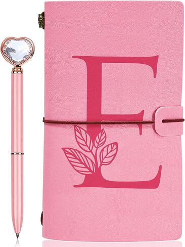 JEWPHX مجلة شخصية هدية - مجلة جلدية أولية باللون الوردي + مجموعة أقلام الماس على شكل قلب، هدايا مذكرات دفتر السفر، دفاتر ملاحظات قابلة لإعادة الملء، عيد الميلاد، هدايا عيد ميلاد للنساء الفتيات (7.9 بوصة × 4.7 بوصة) (أ) in Kuwait