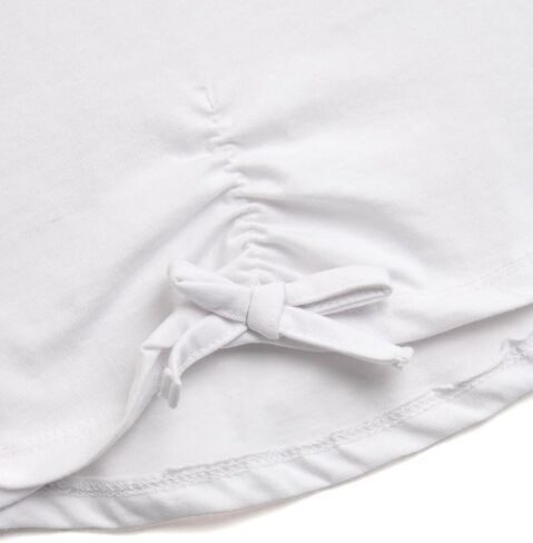 تي شيرت للفتيات من Real Love - عبوة من 3 قمصان أنيقة بأكمام قصيرة - تي شيرتات برسومات عصرية - مجموعة تي شيرت متعددة للفتيات (7-16) in Kuwait