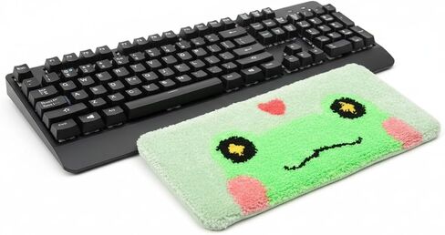 Wrist Rest Rug Cushion Pad Cute for Keyboard Computer Tufted Soft Frog Gifts (Green) in Saudi Arabia