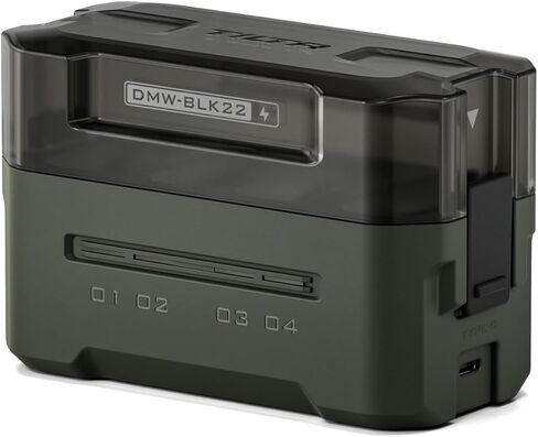 Tilta DMW -BLK22 محطة الشحن المحمولة - الأخضر | شحن 4 بطاريات ث/USB-C PD 45W شحن سريع | آمن لـ Lumix DC-S5 ، S5II ، S5iix ، S5M2 ، S5M2X ، S1RII ، GH6 ، GH6L ، GH5II ، G9M2 in Kuwait