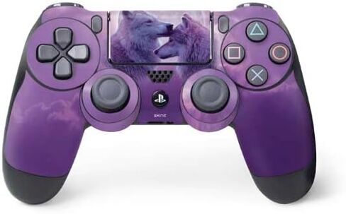 غلاف Skinit المخصص للألعاب المتوافق مع وحدة تحكم PS4 - Loving Wolves مرخص رسميًا من تصميم Vincent HIE in Kuwait