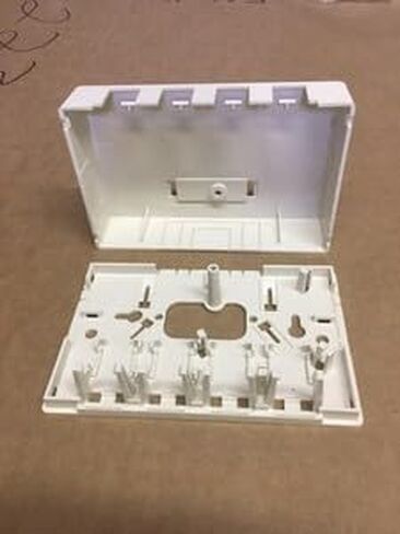 #US Office White 4-Port Data Keystone Housing Suace Mount Box ISB4OW in Saudi Arabia