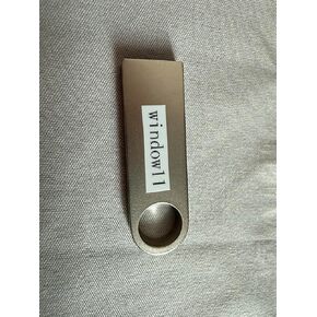 Recovery and Repair USB Flash Drive for Windows 11, 64-bit, Install-Restore-Recover Boot Media - Instructions Included in Kuwait