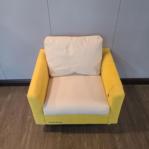 TudoFish Sofas - Lightweight, easy to move, and vibrant, thisarmchair is ideal for small spaces. in Saudi Arabia