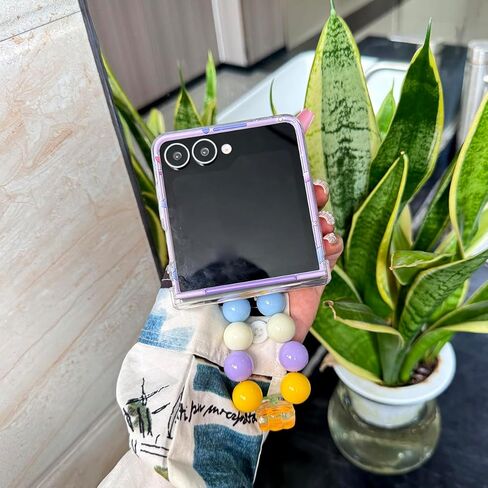 حافظة إبداعية لطيفة لهاتف سامسونج جالاكسي Z Flip 7 مع حزام خرز Kawaii، غطاء حماية مفصلي مطبوع عليه ريترو PC، حافظة معصم عصرية للفتيات لهاتف Z Flip 7 - أرجواني in Kuwait