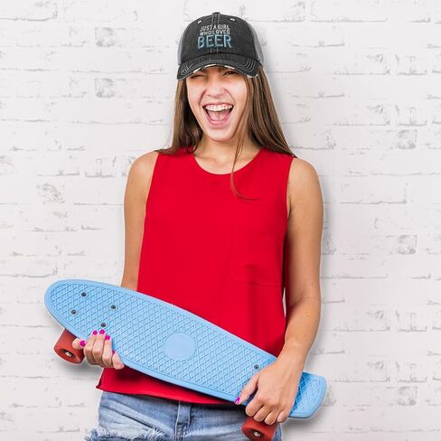 قبعة بيسبول Just A Girl Who Loves Beer Cotton Trucker Hats للرجال والنساء باللون الأسود والرمادي in Kuwait