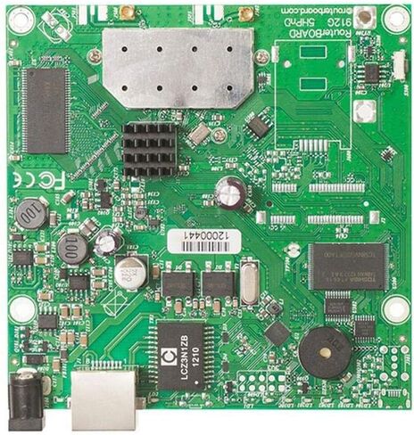 Mikrotik RB911G-5HPnD-US راوتر لاسلكي 1xGigabit Ethernet، لاسلكي داخلي 5 جيجا هرتز، RouterOS L3 in Saudi Arabia