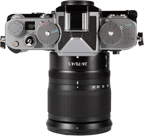 كاميرا Nikon Zf بدون مرآة مع عدسة NIKKOR Z مقاس 24-70 مم f/4 S (فضية)، إطار كامل FX 24.5 ميجابكسل، فيديو 4K، حزمة IBIS ذات 5 محاور مع حقيبة + بطاقة ذاكرة سعة 64 جيجابايت (متجددة) in Kuwait