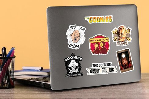 مجموعة متنوعة من الملصقات الفاخرة الكبيرة من الفينيل مقاس 50 قطعة من The Goonies - ملصقات مقطوعة بالقالب لأجهزة الكمبيوتر المحمول وزجاجة المياه والكمبيوتر اللوحي والاستخدام الداخلي والخارجي in Kuwait