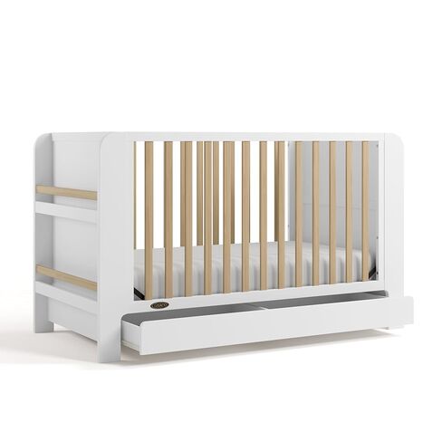 سرير الأطفال القابل للتحويل 4 في 1 من Graco مع درج (أحمر الخدود مع الخشب المنجرف) - معتمد من GREENGUARD Gold يتحول إلى سرير طفل صغير وسرير نهاري وأرفف كتب عملية in Saudi Arabia