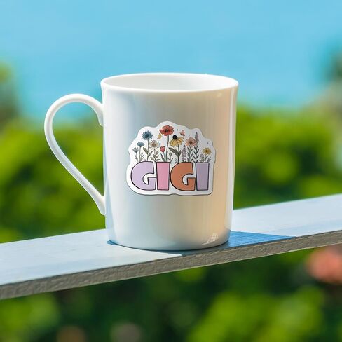 عبوة من 3 ملصقات جيجي، هدايا للأم. ملصقات الفينيل Gigi Grandma، شارات السيارة، ملصقات زجاجة المياه، ملصق مقاوم للماء للسيارة، الكمبيوتر المحمول، تحفيزي، كتاب (3 بوصة) in Kuwait