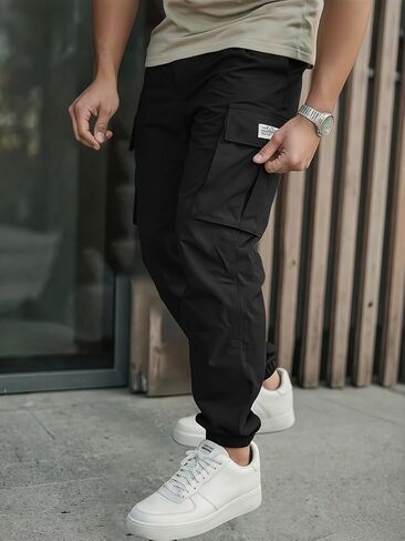 Men's Cargo Pants with Large Flap Pocket, Relaxed Tapered Fit Streetwear Pants for Daily Wear & Urban Style in Saudi Arabia