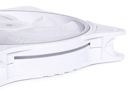 Alphacool Rise Aurora 140mm Fan White (140x140x25mm) (24851) in Saudi Arabia