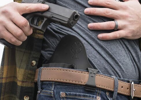 CrossBreed Holsters SuperTuck IWB Concealed Carry Holster - Compatible with Sig P320 Carry and P320 Compact Frames in Saudi Arabia