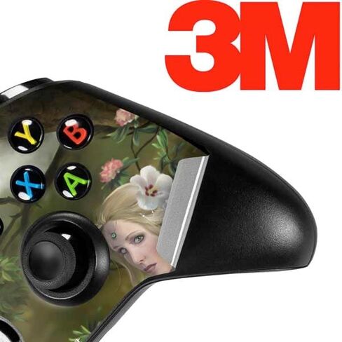 ملصق Skinit المخصص للألعاب متوافق مع وحدة تحكم Xbox One S - مرخص رسميًا من Nene Thomas Woman with Peacocks من Nene Thomas Design in Kuwait