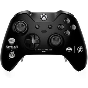 ملصق Skinit المخصص للألعاب متوافق مع وحدة تحكم Xbox One Elite - مرخص رسميًا من Warner Bros The Flash Movie: Batman Flash Future & Past Design in Saudi Arabia