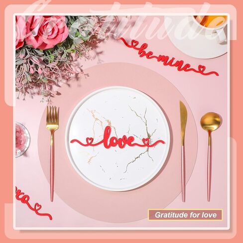 8 قطع من قطع خشبية على سطح الطاولة لعيد الحب مع XOXO، Love، Be Mine، لوحة خشبية لعيد الحب، قطعة ديكور على سطح الطاولة للأطباق وديكورات الطاولة in Saudi Arabia
