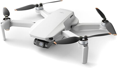 DJI Mini SE Fly More Combo - Drone Quadcopter with 3-Axis Gimbal, 2.7K Camera, GPS, 30 Mins Flight Time + 64GB Memory Card, Landing Pad + Pilot Bundle (Renewed) in Saudi Arabia
