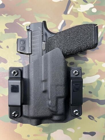 حافظة Kydex سوداء متوافقة مع Springfield Hellcat PRO Streamlight TLR-7 sub 1913 in Kuwait