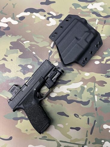 حافظة Kydex سوداء متوافقة مع Springfield Hellcat PRO Streamlight TLR-7 sub 1913 in Kuwait