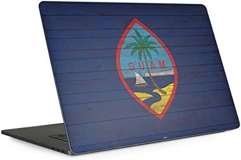 ملصق Skinit للكمبيوتر المحمول متوافق مع جهاز MacBook Pro 13 بوصة مع شريط اللمس (2016-20) - تصميم أصلي مصنوع من الخشب الداكن بعلم غوام in Kuwait