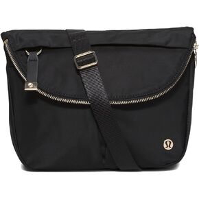 Lululemon All Night Festival Bag 5 L (Black) in Kuwait