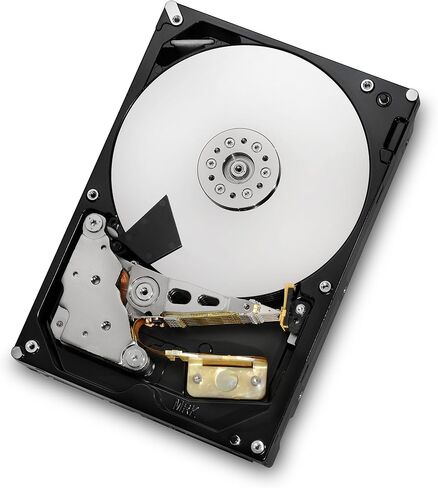 محرك الأقراص الصلبة الداخلي HGST Deskstar سعة 3 تيرابايت مقاس 3.5 بوصة بسرعة 7200 دورة في الدقيقة SATA III بسرعة 6 جيجابت في الثانية وذاكرة تخزين مؤقت سعة 64 ميجابايت (0F12450) in Saudi Arabia