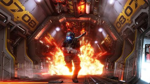Titanfall 2 Deluxe Edition - PlayStation 4 (Renewed) in Saudi Arabia