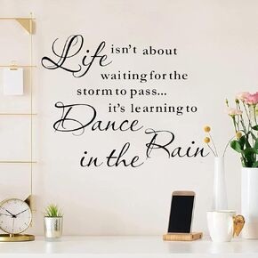 ملصقات جدارية عائلية، ملصق جداري من الفينيل، الحياة ليست حول انتظار مرور العاصفة، ملصق حائط من الفينيل مطبوع عليه حروف استنسل DIY لديكور المنزل والمدرسة in Kuwait