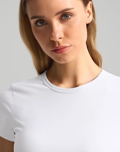 Soothfeel Workout Crop Tops for Women Crew Neck Cropped T Shirt Yoga Running Short Sleeve Athletic Gym Workout Tops in Saudi Arabia