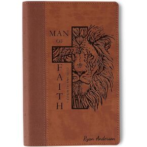 NIV كتاب مقدس مطبوع كبير الحجم، اسم مخصص محفور للكتاب المقدس، تصميم أسد رجل الإيمان، هدية مسيحية، هدية المعمودية، هدية الكتاب المقدس له in Kuwait
