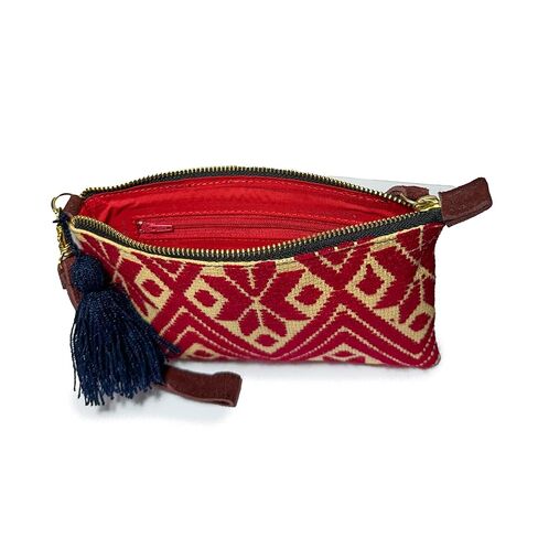 Purse "Erika", made by Jühue Artesanal, Handmade purse made in Mexico, Multicolor Purse, hand embroidery, unique piece, Embroidered purse, Mexican embroidery, Made in Mexico, Suede Purse in Saudi Arabia
