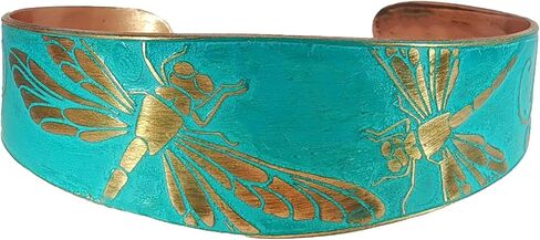 سوار مصنوع يدويًا من النحاس الصلب مدبب مع عزر اليعسوب المحفور، زنجار ريفي in Kuwait