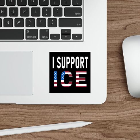أنا أؤيد ملصق العلم الأمريكي ICE 4x4، قم بترحيل جميع الملصقات in Kuwait