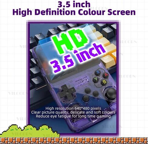 وحدة تحكم ألعاب محمولة باليد R36S بشاشة 3.5 بوصة IPS ومشغل وحدة تحكم ألعاب فيديو مدمج في 22000 لعبة 128 جيجا لنظام 26 محاكي يدعم نظام Arkos (أرجواني) in Kuwait