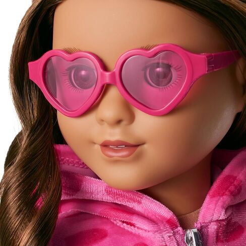 فستان بقلنسوة من American Girl، Truly Me، قلوب وردية مع نظارات شمسية، ملابس دمى، للدمى مقاس 18 بوصة، 3 قطع، للأعمار من 6 سنوات فما فوق in Kuwait