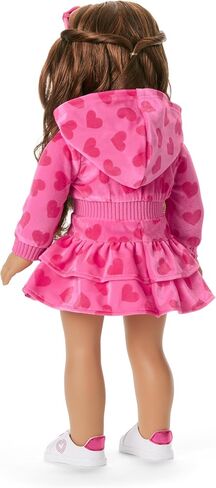 فستان بقلنسوة من American Girl، Truly Me، قلوب وردية مع نظارات شمسية، ملابس دمى، للدمى مقاس 18 بوصة، 3 قطع، للأعمار من 6 سنوات فما فوق in Kuwait