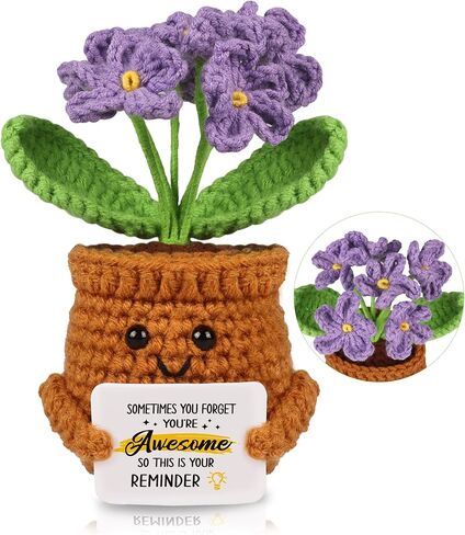 Penguin Couple Crochet Gift – Handmade Knitted Penguin Lovers – Engagement Wedding for Couples, Husband Wife, Boyfriend Girlfriend in Saudi Arabia