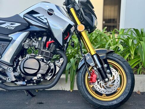 LIFAN KP-MINI RS 150CC EFI Motorcycle | 150cc Engine | 5-SPEED | EFI FUEL-INJECTED | WHITE in Kuwait