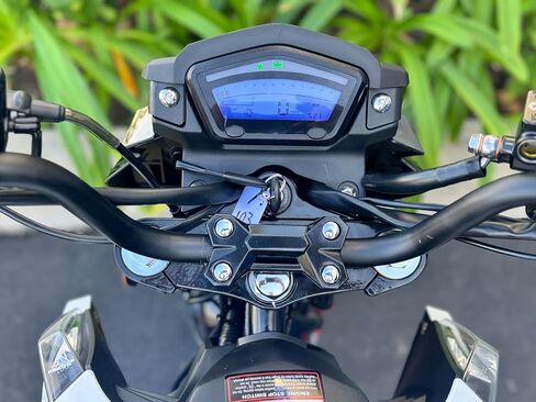 LIFAN KP-MINI RS 150CC EFI Motorcycle | 150cc Engine | 5-SPEED | EFI FUEL-INJECTED | WHITE in Kuwait