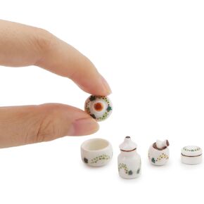 1:12 Scale Kitchen Food Accessories Miniature Sugar Shaker Candy Food Model Pretend Play 4 Jars Set Dollhouse Ornament Mini Scene Accessories Restaurant Candy Simulation (Porcelain) in Kuwait