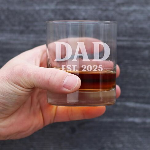 Custom Dad Est 20XX - هدية زجاجية مخصصة للأب الجديد من ويسكي روكس للآباء لأول مرة - نظارات جريئة 10.25 أونصة in Saudi Arabia