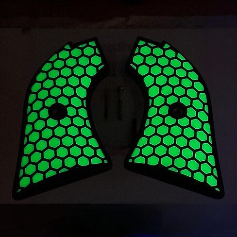 Glow in The Dark & Black Honeycomb Printed Heritage Rough Rider Grips in Saudi Arabia