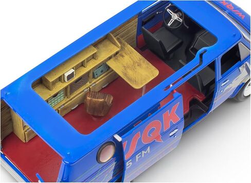 مجموعة بناء نموذج ريفيل 14578 Stranger Things '77 GMC® The Squawk Van بمقياس 1:25 مكونة من 69 قطعة من المستوى 3 in Kuwait