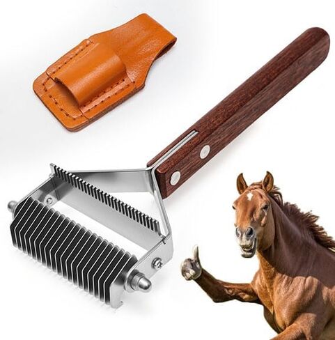 مشط عرف الحصان 2 في 1 مع حامل مشط جلدي، مشط تشذيب المعطف السفلي للماعز والبقر والماشية والحيوانات الأليفة و20 شفرة مقاومة للصدأ ومقبض خشبي in Kuwait