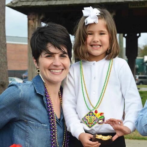 Omgouue 18pcs Mardi Gras Carnival Bead Pendant Necklace for Party Costume Accessories Party Decor in Kuwait