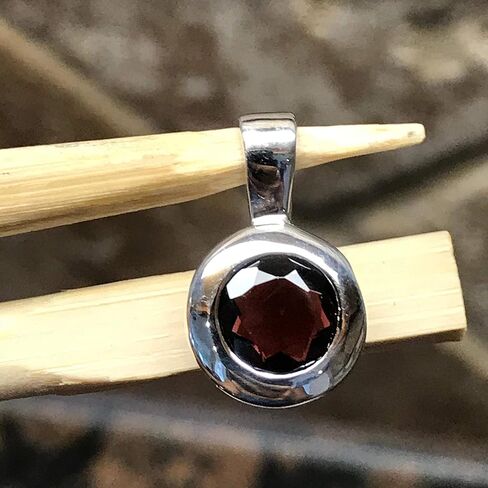 Natural Pyrope Garnet 925 Solid Sterling Silver Pendant 19mm in Saudi Arabia
