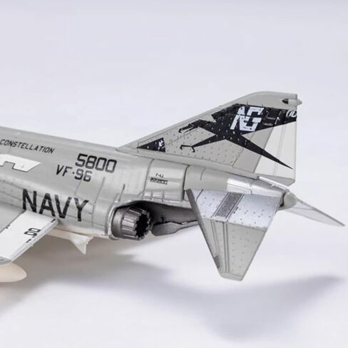 1/144 مقياس الولايات المتحدة البحرية ماكدونيل دوغلاس F-4 فانتوم II نموذج مقاتلة سبيكة نموذج دييكاست لعبة الطائرة للتجميع، أبيض in Kuwait