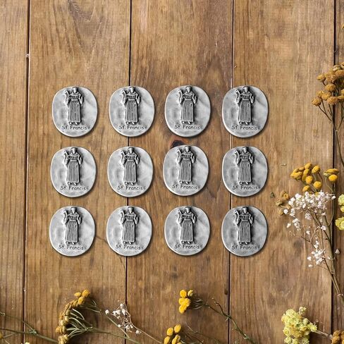 20 قطعة صغيرة من رموز جيب سانت فرانسيس (بوصة واحدة) - عملات شفيع الحيوانات لسحر طوق الكلاب، وهدايا إنقاذ الطبيب البيطري، ومباركة الحيوانات ونشرات الكنيسة (فضية عتيقة، كبيرة الحجم) in Kuwait